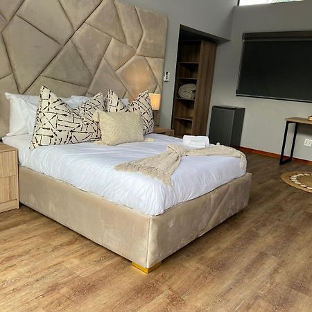 Mulala Luxury Guesthouse Thohoyandou Kültér fotó